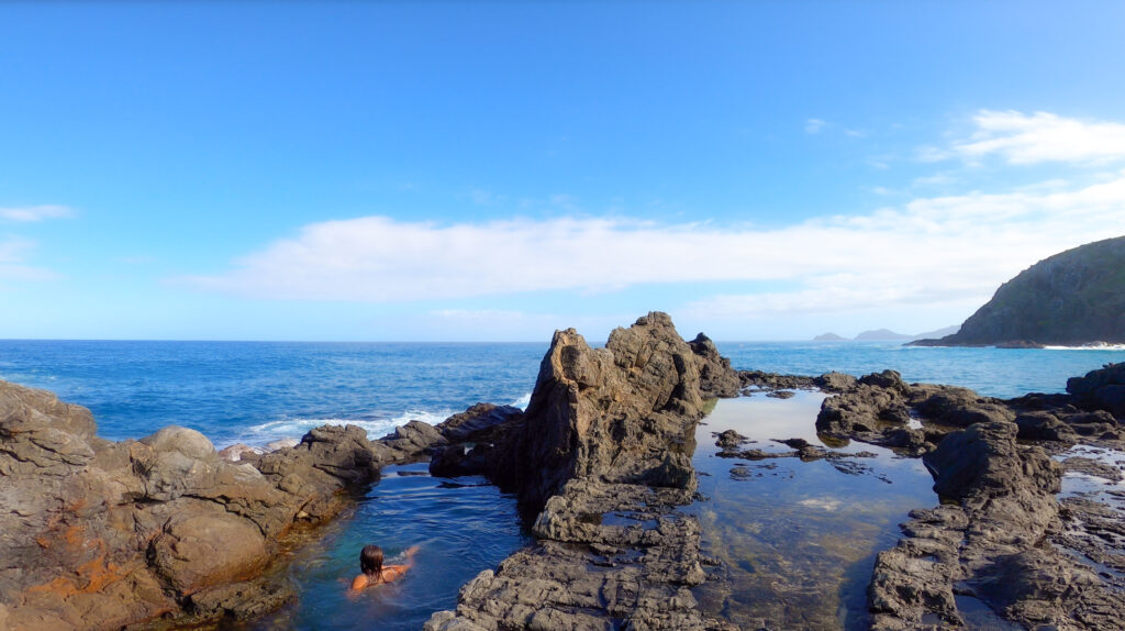 kayak to mokulua nui queens bath