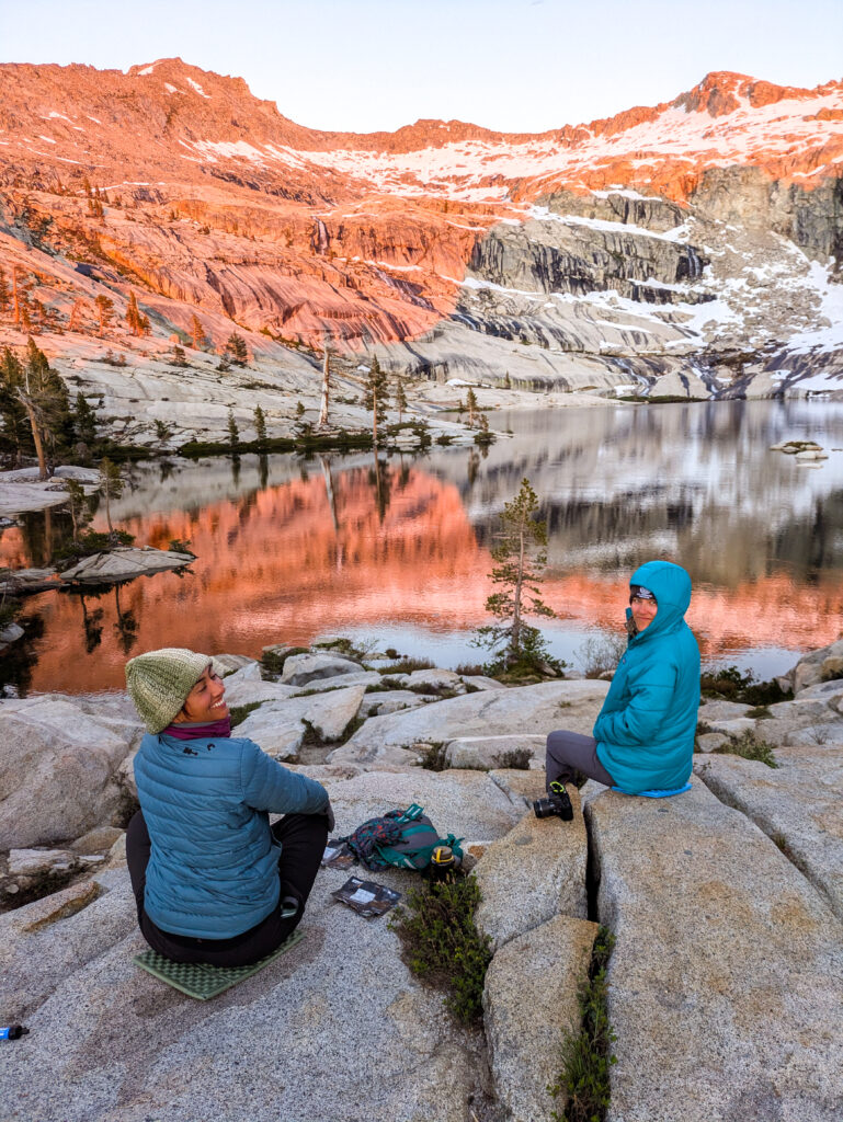 backpacking in sequoia national park pear lake